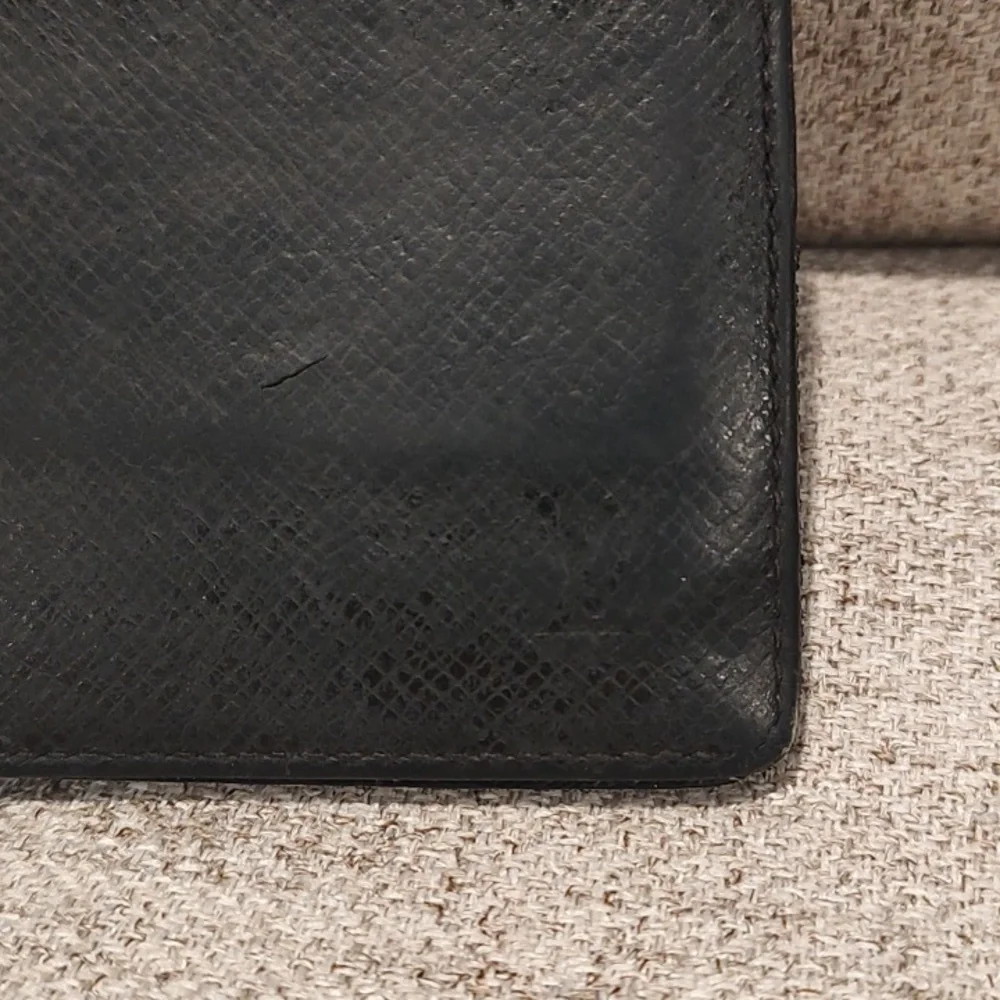 Louis Vuitton Wallet/Money Clip Black Bifold Used *CoA Included